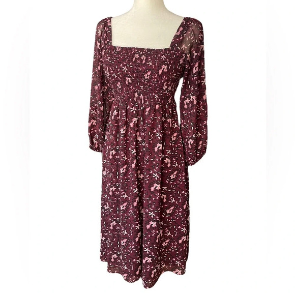 Petite (Re)sourced Georgette Sheer-Sleeve Smocked Midi Dress in Rich Paisley - Picture 2 of 9